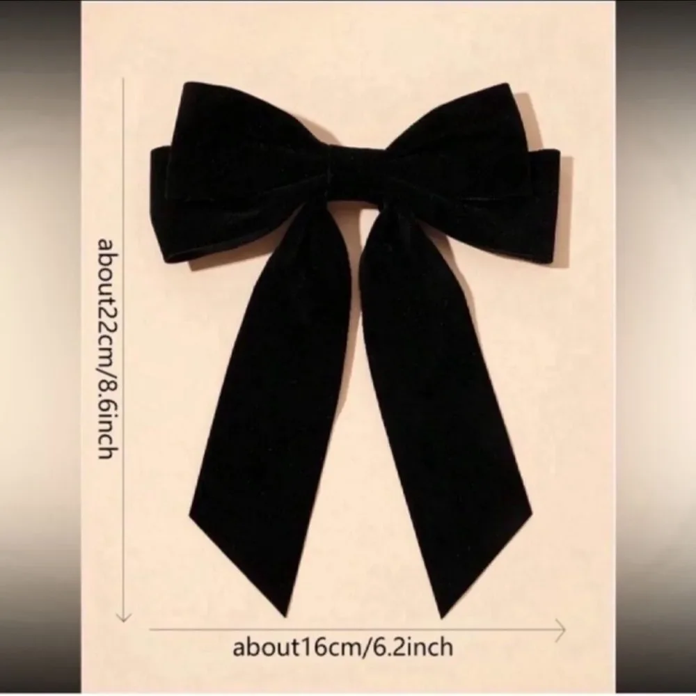 2 pcs Elegant Black Velvet Hair Bow